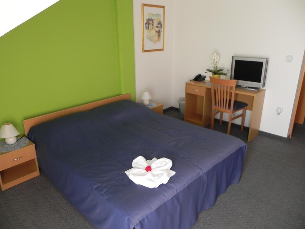 Motel Majolka Ptuj Rom bilde