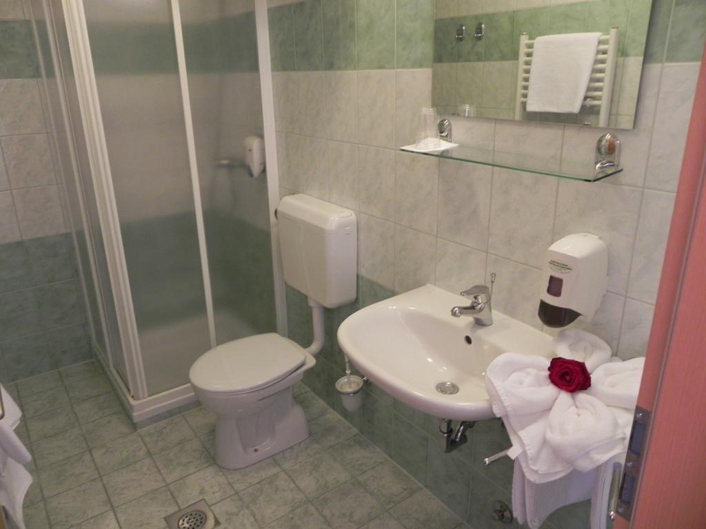 Motel Majolka Ptuj Rom bilde